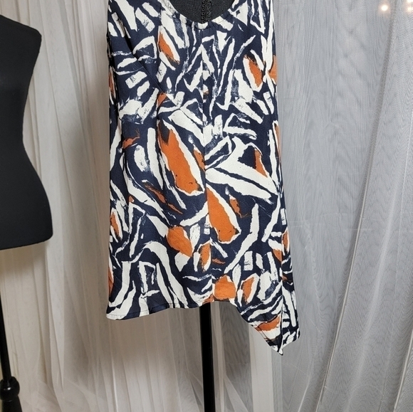 new York & Co Sleeveless Button Front Collared Blouse Size S - Picture 4 of 10